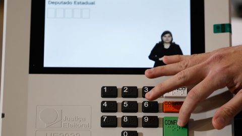 Campanha eleitoral 2026 sai às ruas neste domingo