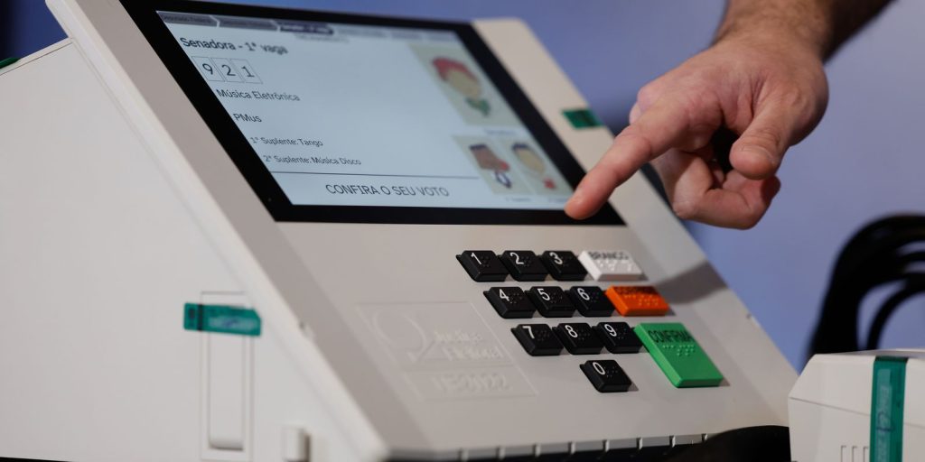 Últimas horas para registro de candidatos às eleições de outubro