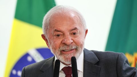 Lula adia aceite de embaixador dos EUA até após eleições de outubro
