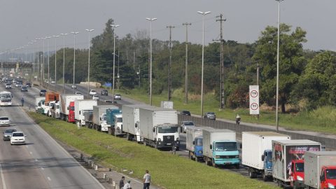 Novo mecanismo vai garantir piso mínimo de frete para caminhoneiros