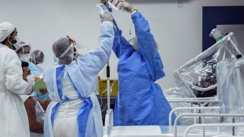 Mulheres ganham espaço no mercado formal; diferença cai para 7,2%