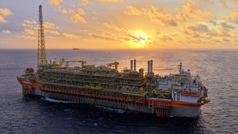 Petrobras atinge pico de produção em plataforma do pré-sal
