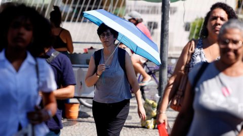 Piso deve chegar a R$ 1.741 no próximo ano
