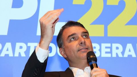 Flávio Bolsonaro é candidato presidencial pelo PL em 2026