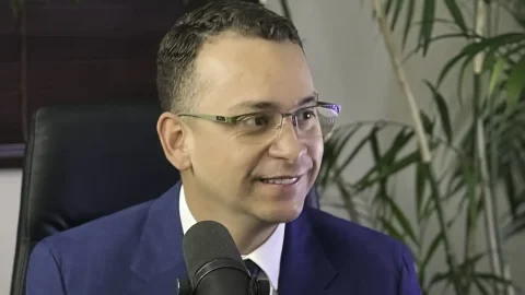 Justiça boliviana abre investigação de atentado contra ativista