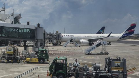 Petrobras aumenta querosene de aviação em 13,9% a partir de terça