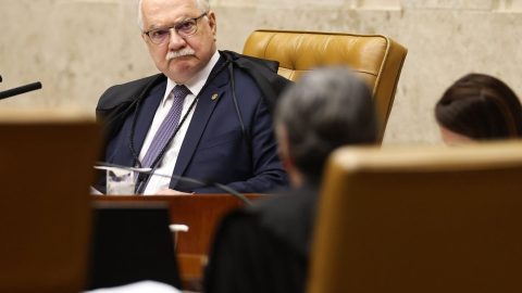 STF promete resposta dentro da legalidade em meio a crise institucional