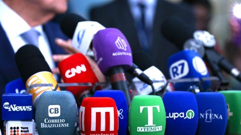 Fenaj apresenta demandas a candidatos na disputa presidencial