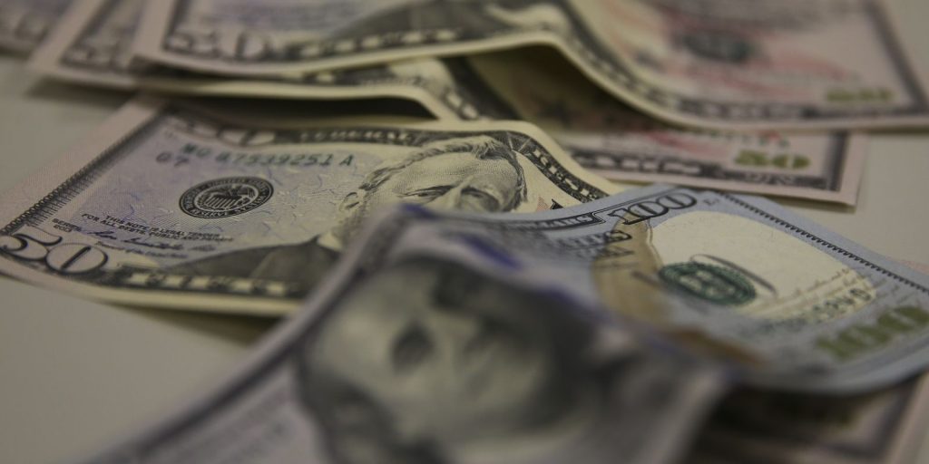 Brasil e EUA retomam diálogo comercial após imposição de tarifas