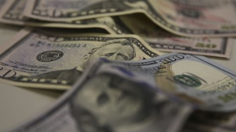 Brasil e EUA retomam diálogo comercial após imposição de tarifas