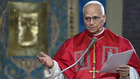 Papa Leão XIV se submeterá a cirurgia para remover nódulo pulmonar