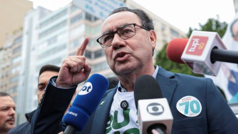 Cury promete não se manifestar sobre disputa do segundo turno