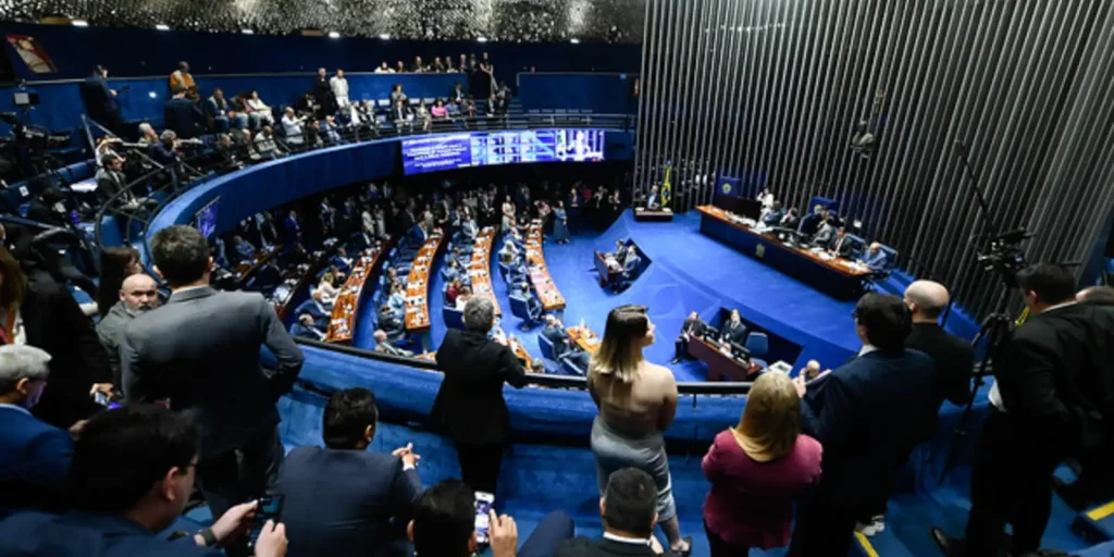 Senado começa votação sobre fim da escala 6×1 nesta quarta
