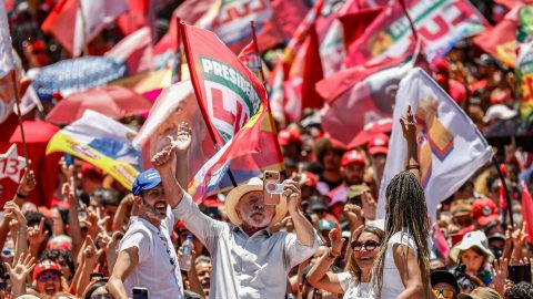 Lula critica adversários e defende redução da jornada 6×1